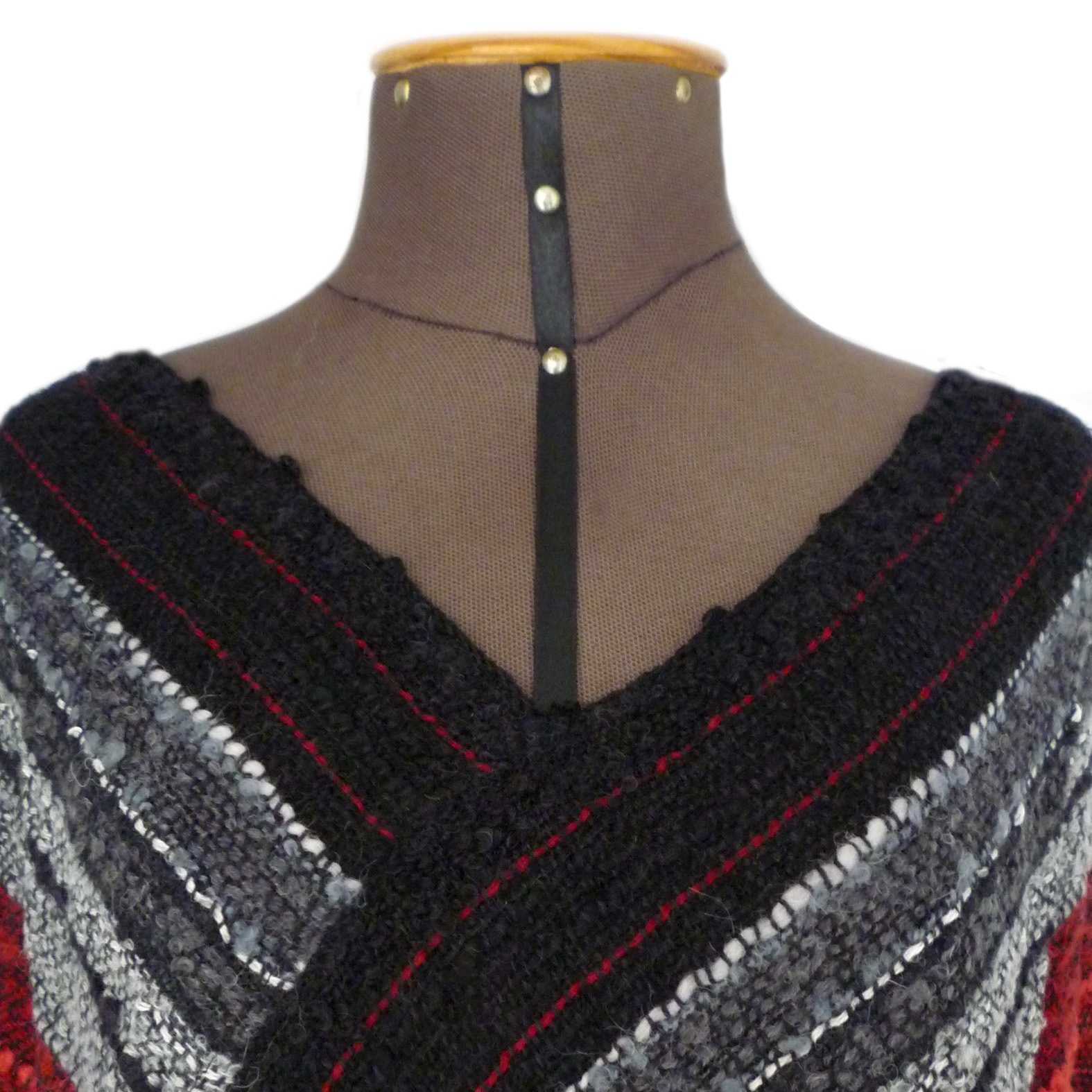 poncho ines 007